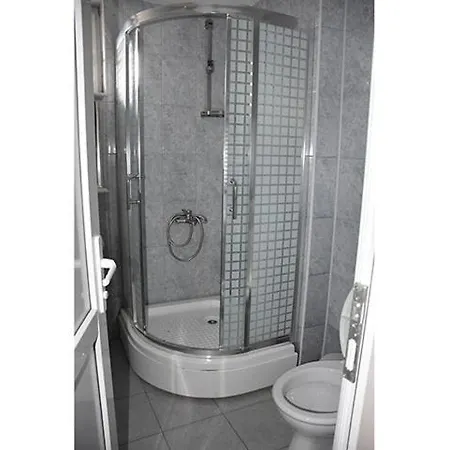 汽车旅馆 Lovac *